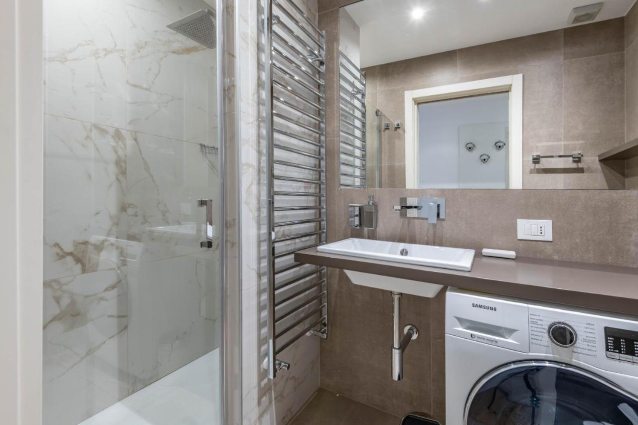 Easylife - Sofisticato Monolocale Con Terrazzino Nel Cuore Di Porta Venezia Milánó Kültér fotó