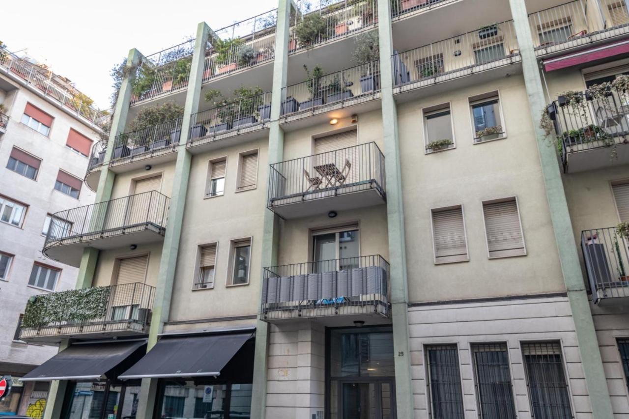 Easylife - Sofisticato Monolocale Con Terrazzino Nel Cuore Di Porta Venezia Milánó Kültér fotó