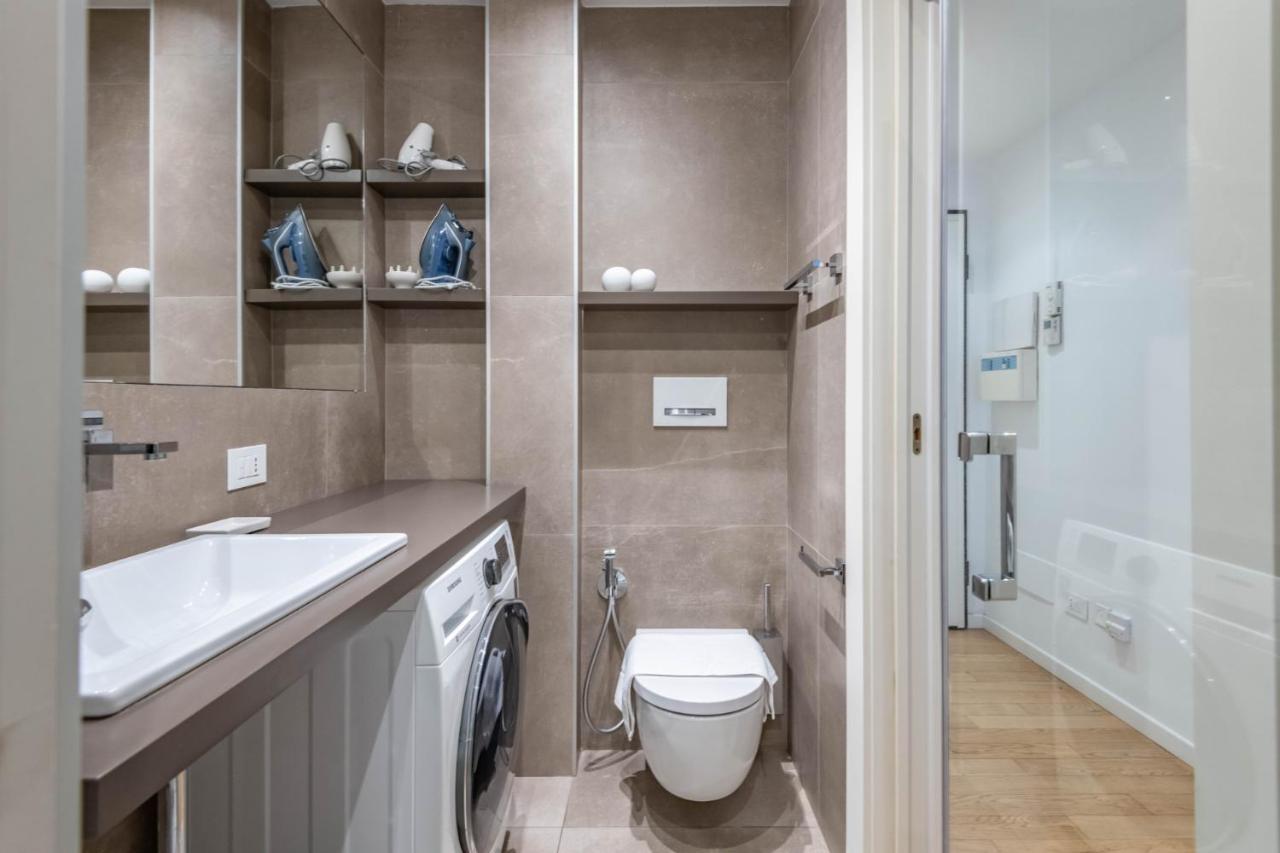Easylife - Sofisticato Monolocale Con Terrazzino Nel Cuore Di Porta Venezia Milánó Kültér fotó